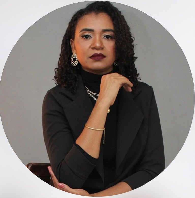 Dra. Lydiane Marinho Vieira, advogada, retrato profissional